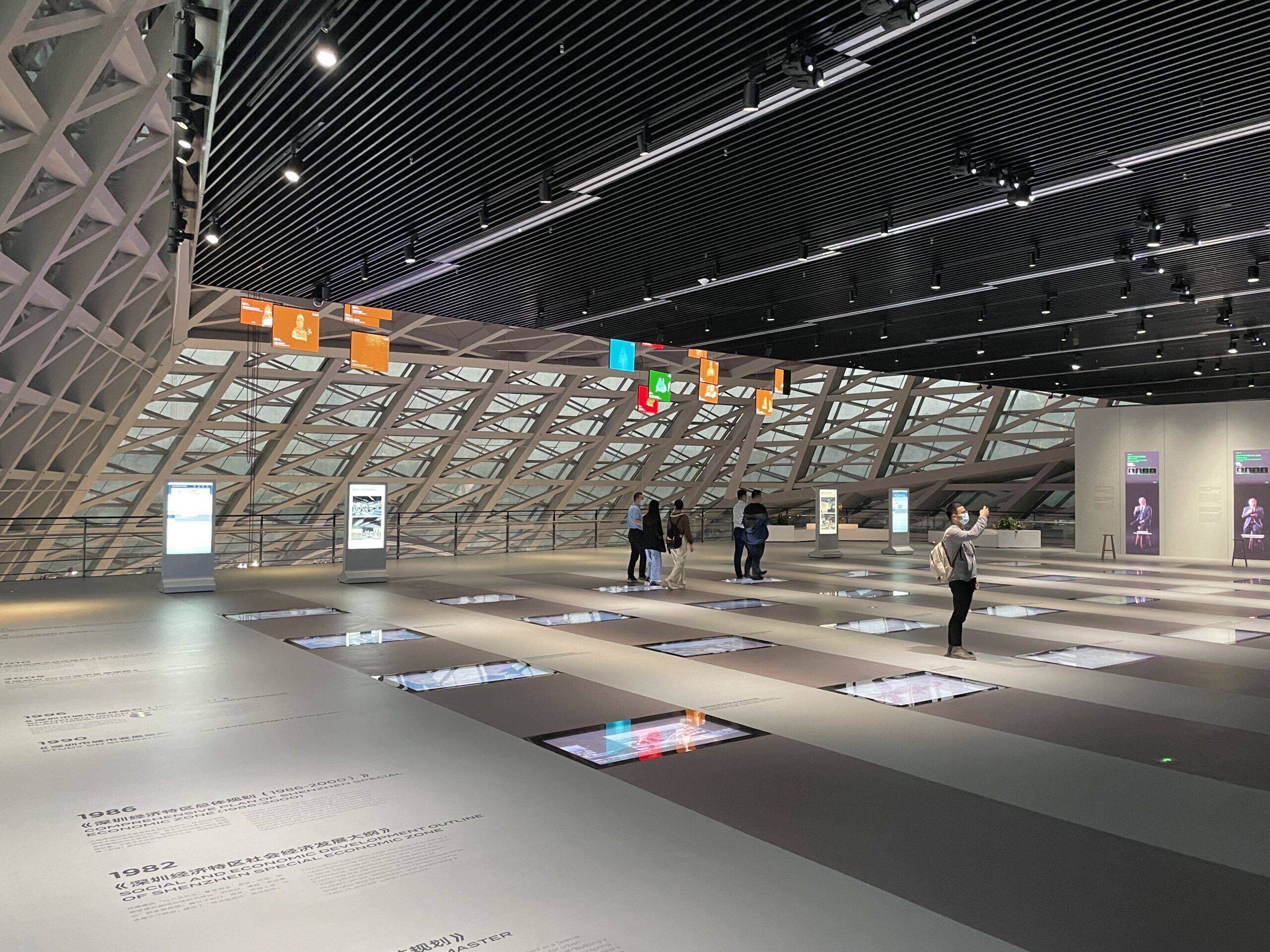 深圳市当代艺术与城市规划展览馆 / 蓝天组Coop Himmelb(l)au、ATELIER BRÜCKNER GMBH