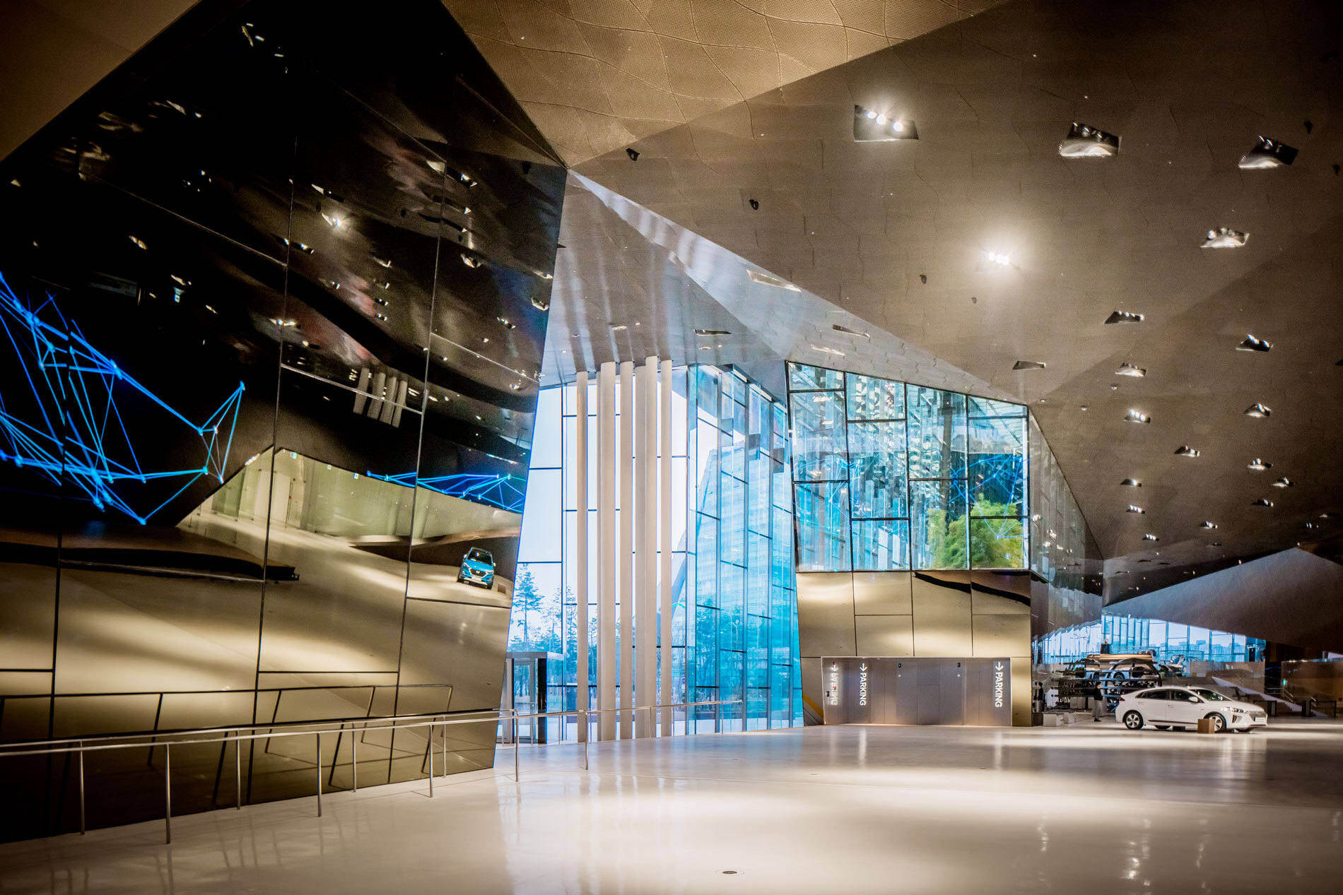 韩国高阳现代汽车文化中心 / ATELIER BRÜCKNER, Delugan Meissl Associated Architects