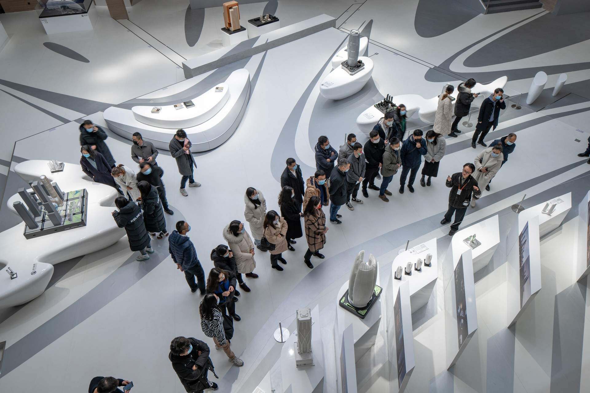 “未未来城市—Future Cities”特展亮相成都 / 扎哈·哈迪德建筑事务所