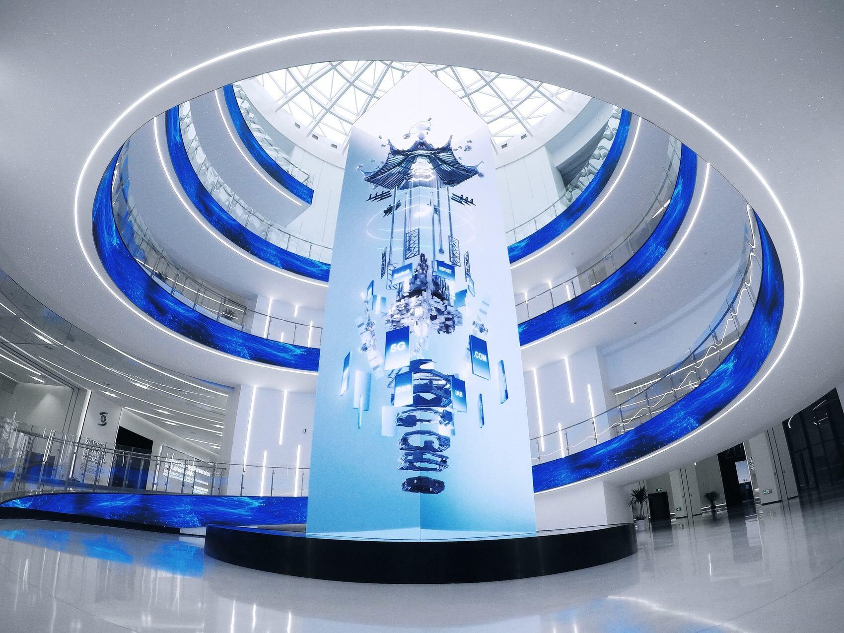 乌镇世界互联网科技馆中庭装置《和合共融》 / 某集体MOUJITI ART+TECH